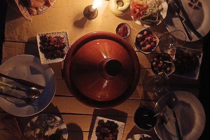 貸切スコウラオアシス散策ツアーと地元民と手作り食事