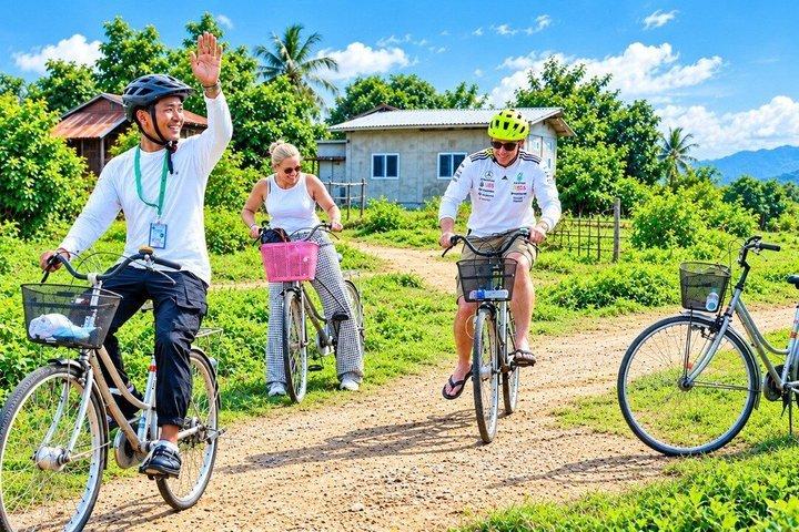 シェムリアップ;小グループカントリーサイド、自転車ツアー、サンセット＆ピクニック