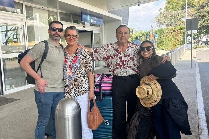 Round trip shared shuttle in Oaxaca Airport to your hotel