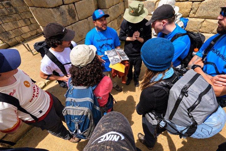 Machu Picchu : Service Guide Privé (2–3 heures)
