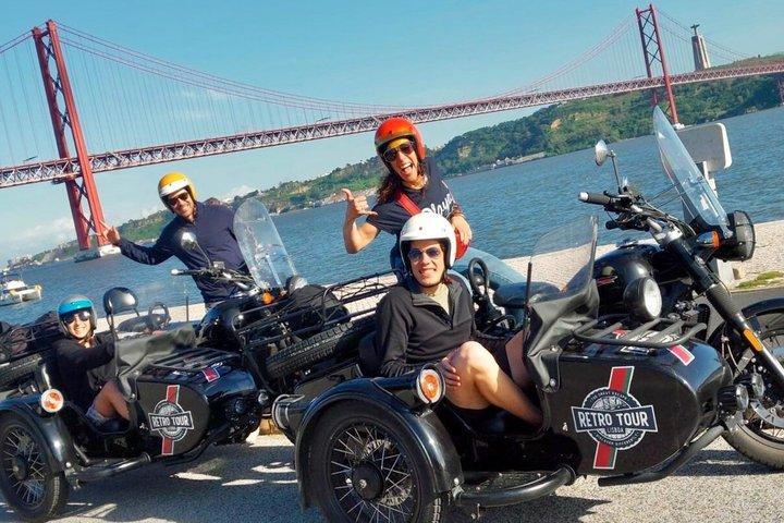 Lisbon in depth: half-day of views & unique experiences