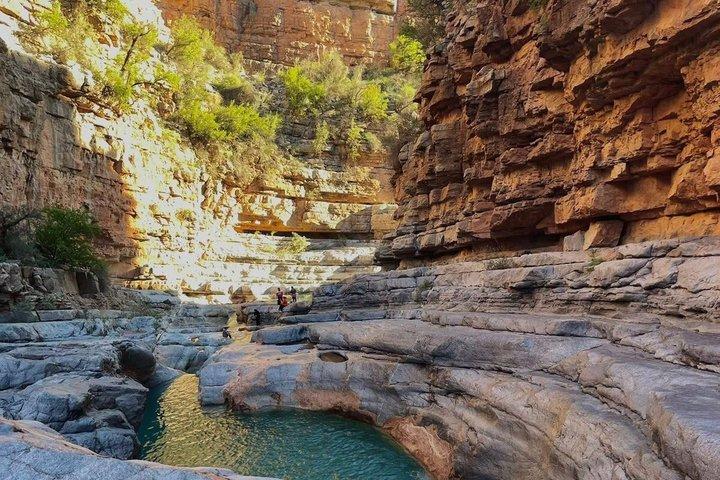 Hiking Beyond Paradise Valley