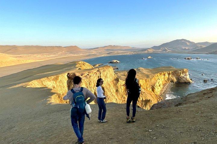 Excursão às Ilhas Ballestas e Trekking Premium