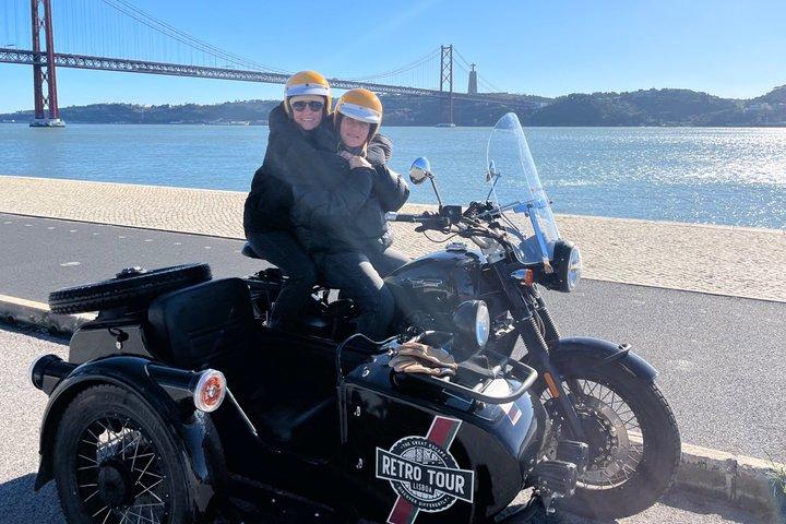 Lisbon in depth: half-day of views & unique experiences