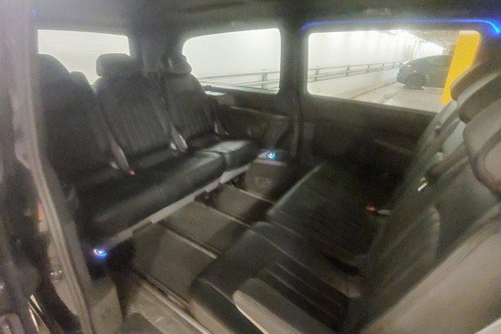 メルセデス ヴィアノ 7人乗り 専用空港およびP2P送迎