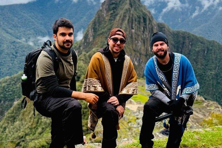 Machu Picchu Experience with Official Ticket Bus and Guide