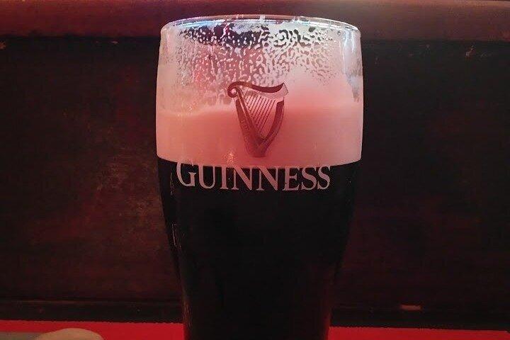 ダブリン プレミアムギネス試飲ツアー(現地ガイド付き)