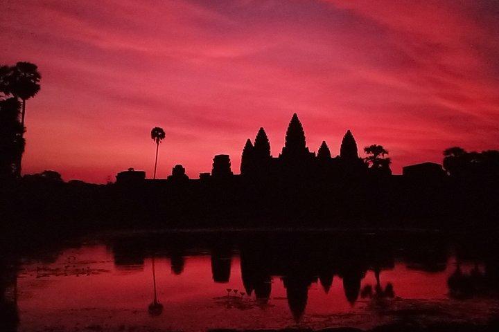 Private Angkor Wat Sunrise, Bayon & Ta Prohm Tour