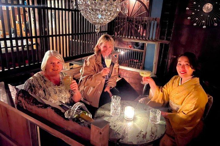 Takayama: Private Barhopping Tour with Hotel Pickup