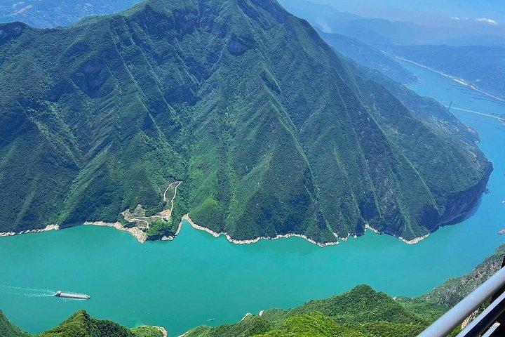 揚子江三峡のベスト2日間プライベートツアー