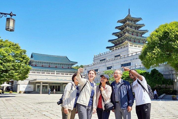 景福宮と小グループソウルツアー（ホテル送迎）