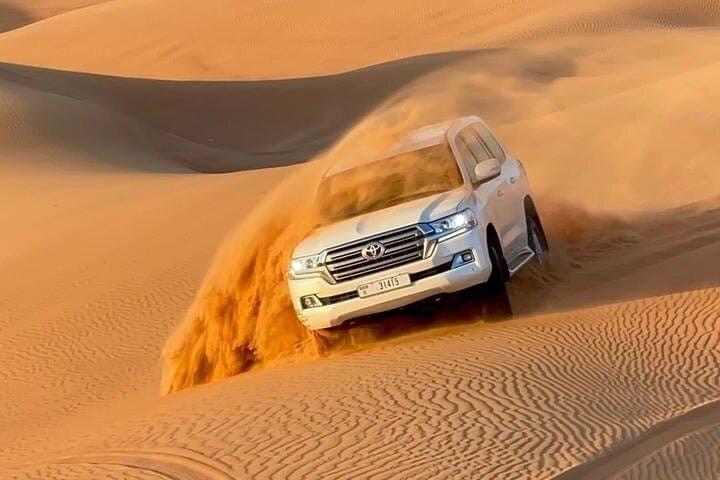 VIP Red Dunes Dubai Desert Safari BBQ Quad Dinner Shows