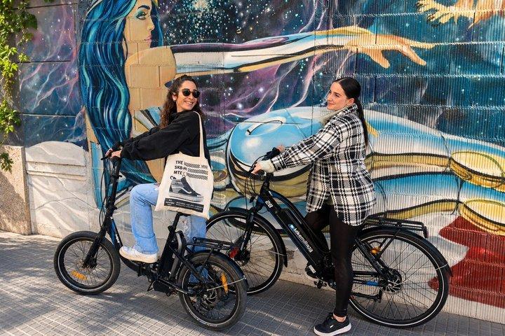 マラガEバイクツアー（終日Eバイクレンタル付き）