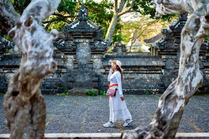 バリ ウルワツ 夕日ツアーとケチャク火のダンス