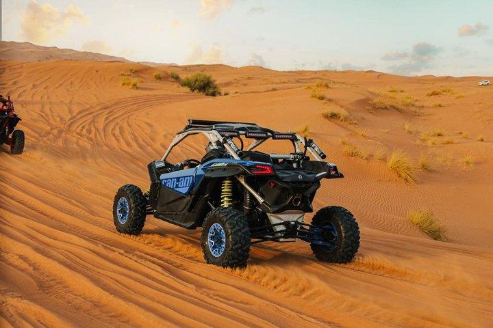 ドバイソロデューンバギー1-時間セルフドライブCan-Am X3