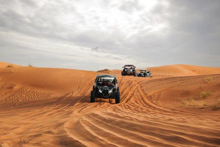 ドバイソロデューンバギー1-時間セルフドライブCan-Am X3