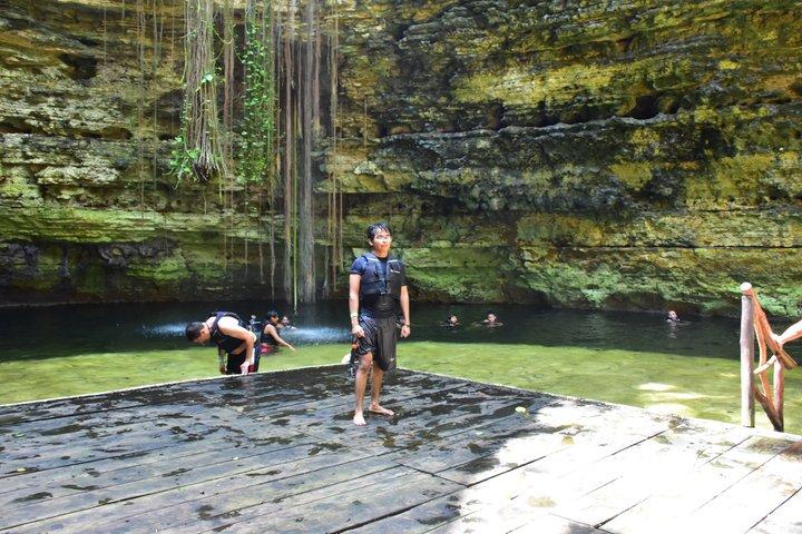 トゥルム発・チチェンイッツァ、セノーテ・チチカン＆バラディオール日帰り旅行