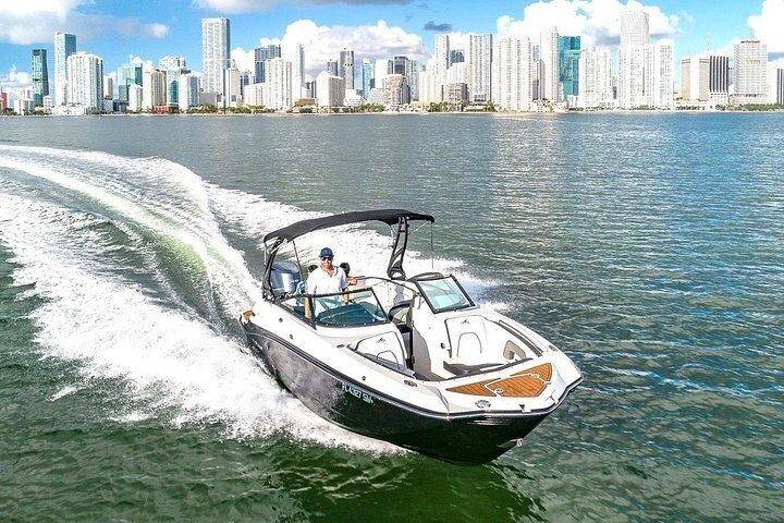 Premium privat båttur i Miami grunt vatten skyline gyllene timmen