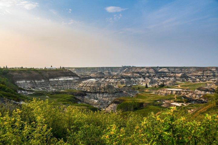 Drumheller Badlands and Dinosaurs Private Tour