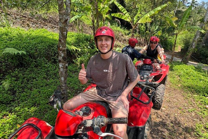 バリ島 ベストなATVクアッドバイクとラフティング：テラガ・ワジャ川かアユン川か