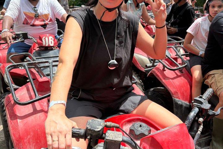 バリ島 ベストなATVクアッドバイクとラフティング：テラガ・ワジャ川かアユン川か