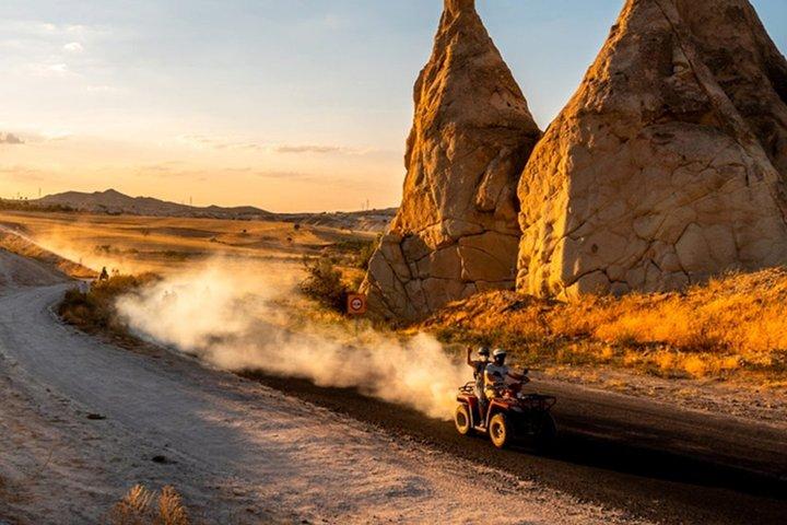 カッパドキア ATV サファリ:1時間または2時間、日の出または日没