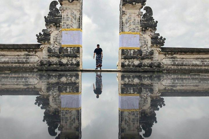 Bali Private Car Charter Flexible Tour with Local Driver