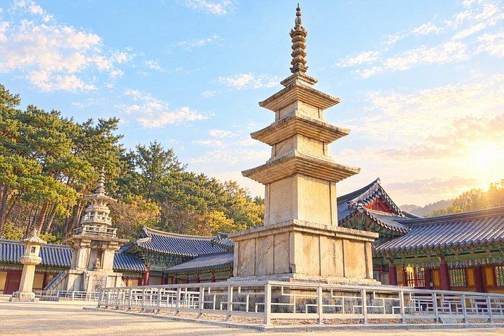 釜山または慶州からのドアツードアサービス付き慶州ユネスコ
