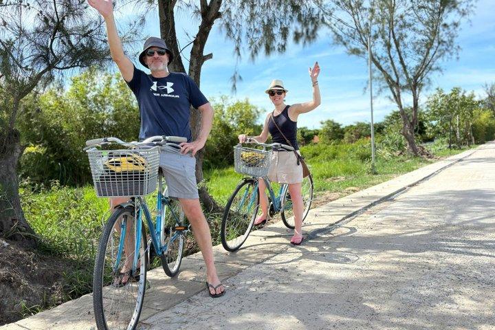 自転車で巡るホイアンの田園風景ツアーと新鮮な空気ツアー