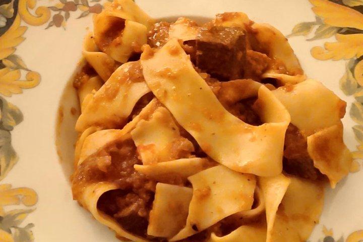 フィレンツェからローマへの高速列車とランチ、オプションの市内観光