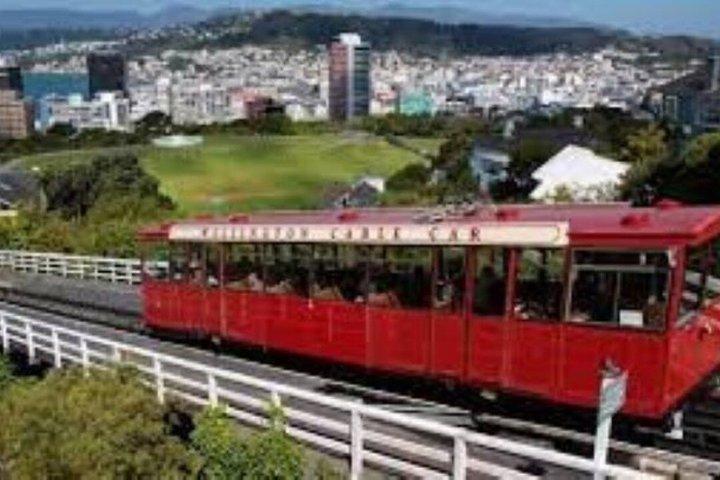 ウェリントン：グルメランチ付きコロニアルヘリテージツアー