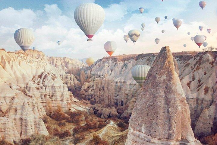 トルコツアー：パムッカレ、ボドルム、エフェソス、カッパドキア＆ラクダ乗り体験