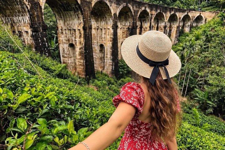 スリランカ個人旅行8日間（絶景列車乗車付き）