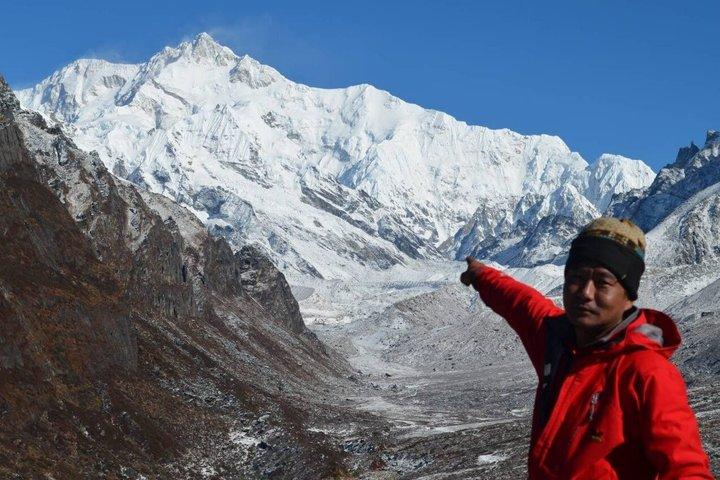 Sikkim Himalayan Goecha-La Trek and Tour