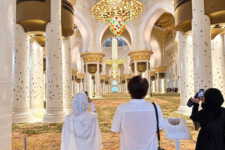 プライベート・アブダビ大モスク・カスル・アル・ワタンと市内のハイライト