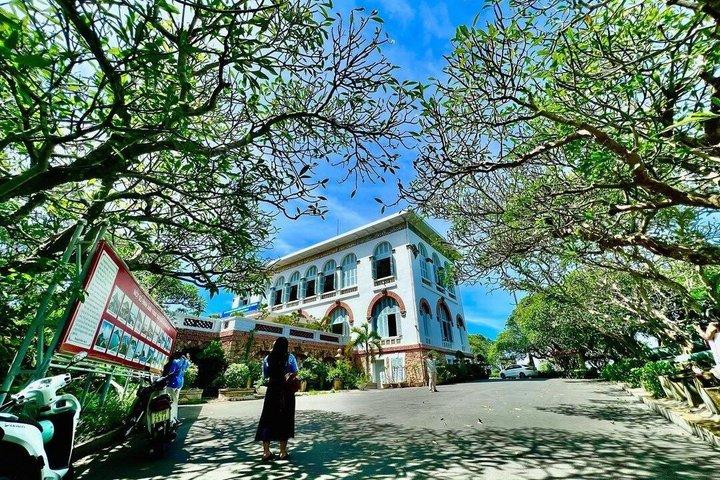 サイゴン発：ヴンタウ海岸旅行＆キリスト像（プライベート）