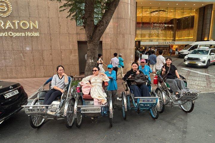 ホーチミン市サイクリングとサイゴン動物園ナイトツアー