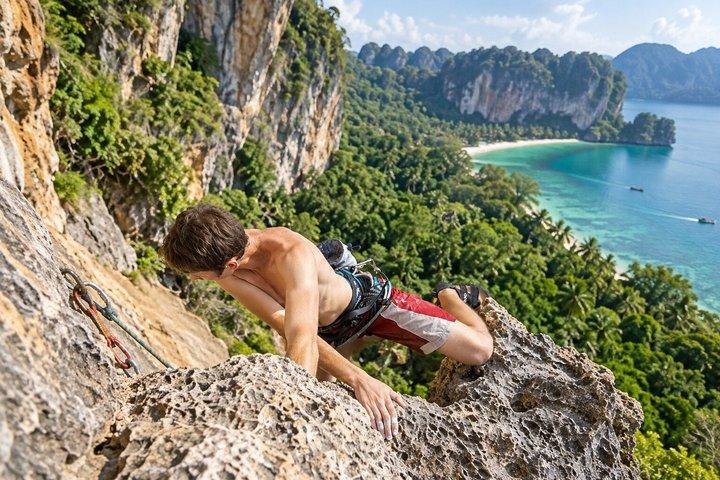 クラビの究極のロッククライミング体験