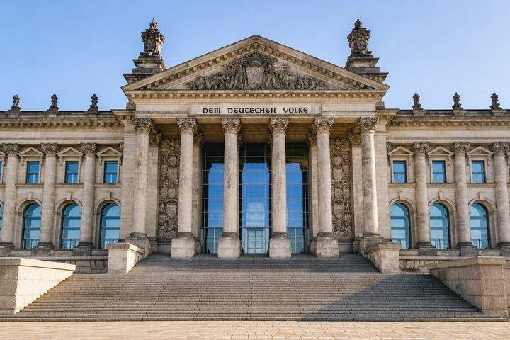 Berlin Private Highlights Tour By Car