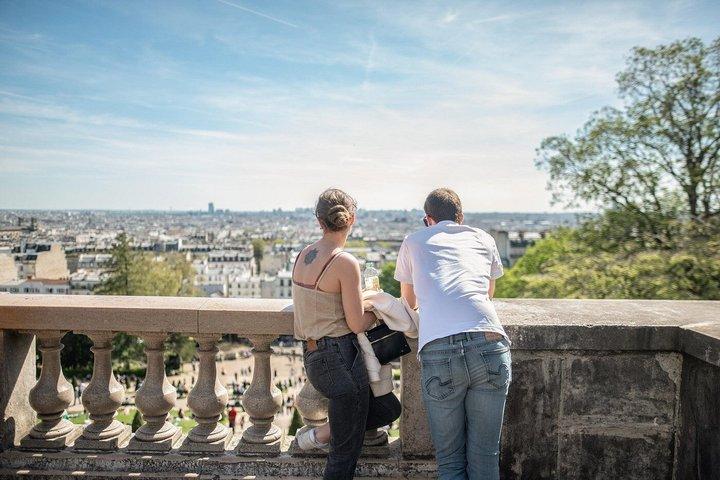 パリ モンマルトル プライベートウォーキングツアーとサクレ・クール寺院