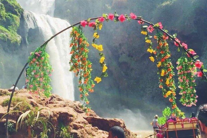 ouzoud滝日帰り旅行-マラケシュからウーズー滝日帰り旅行