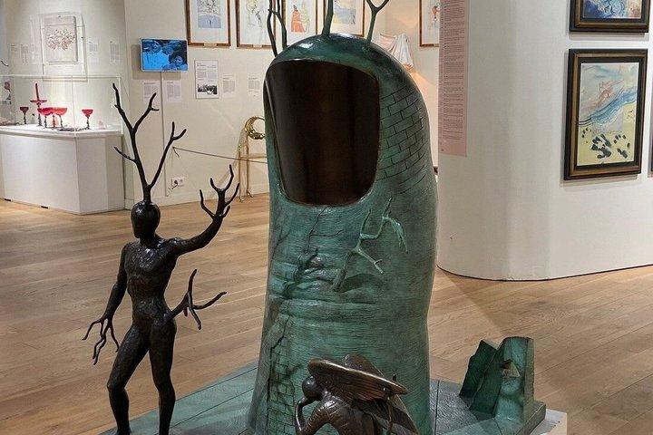 ダリ パリ シュルレアリスム美術館 入場券