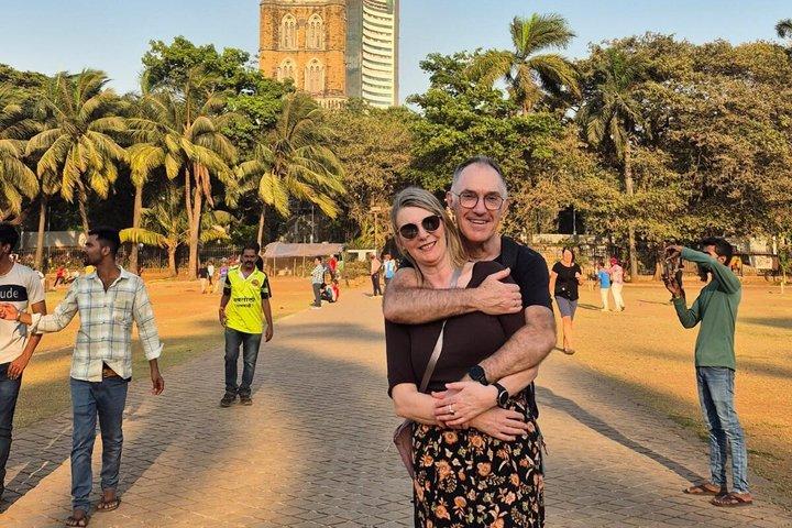 Tour privato di Mumbai con auto e Guida