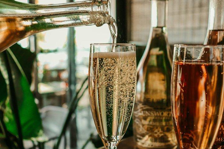 ムラーノ：プライベートVIPガラス工場見学、プロセッコ＆ライブデモ