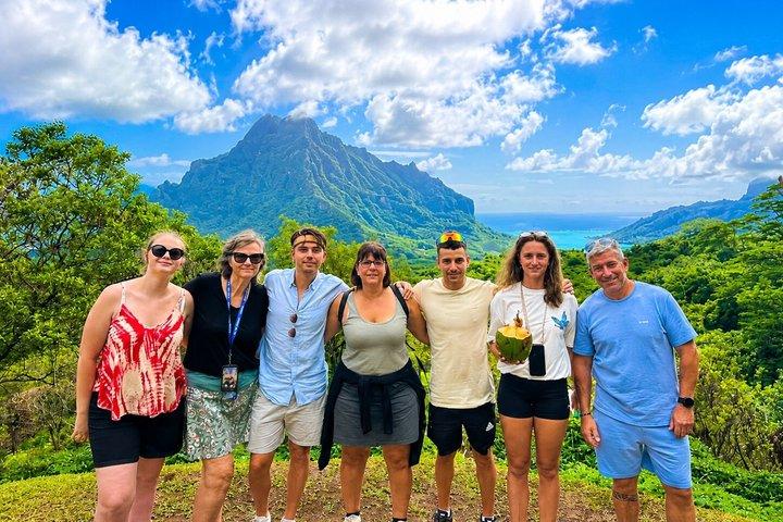 ALBERT TOURS: Excursion 4x4 safari with private SWING view point