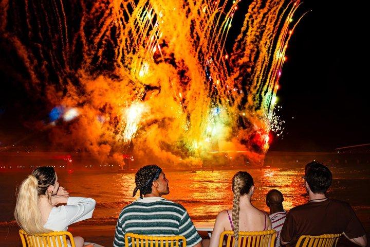 フーコック島：シーシンフォニー＆キス・オブ・ザ・シーショーでの夕食