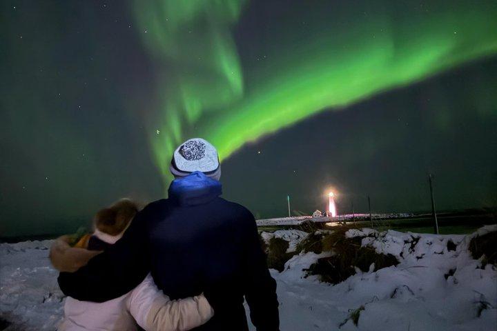 Chasse aux aurores boréales en petit groupe à Reykjavik et chocolat chaud avec photos