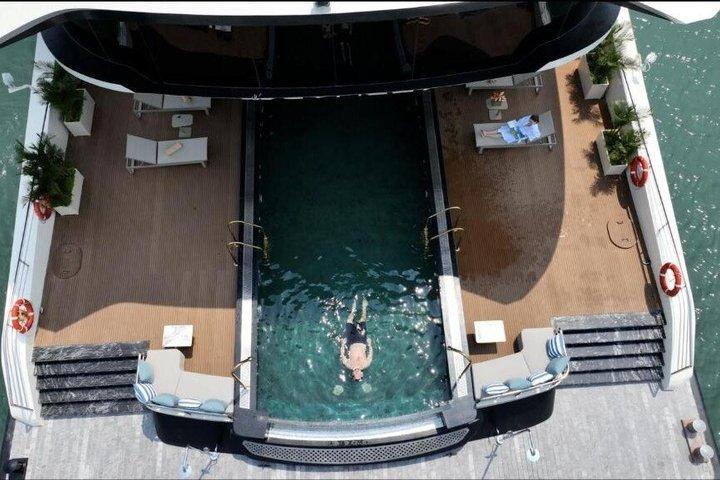 ハノイ：カリスタ 6 - スター 3 - ハロン湾およびバイ・トゥロン湾3日クルーズ
