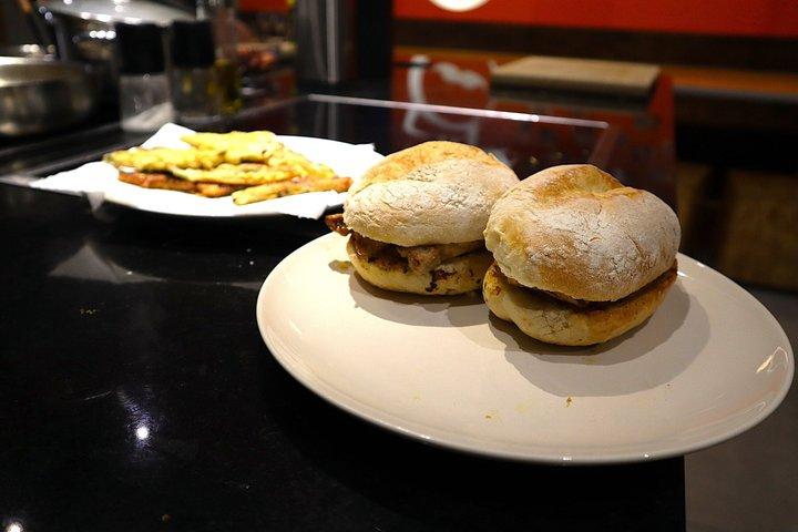 リスボン：ワインとギンジャで楽しむポルトガル語の定番料理3選