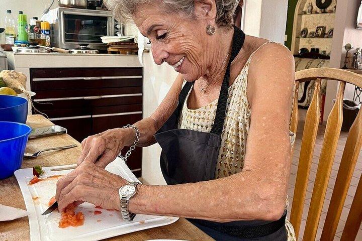 PRIVATE Merida Market Tour & Yucatecan Cooking Class with Sofia